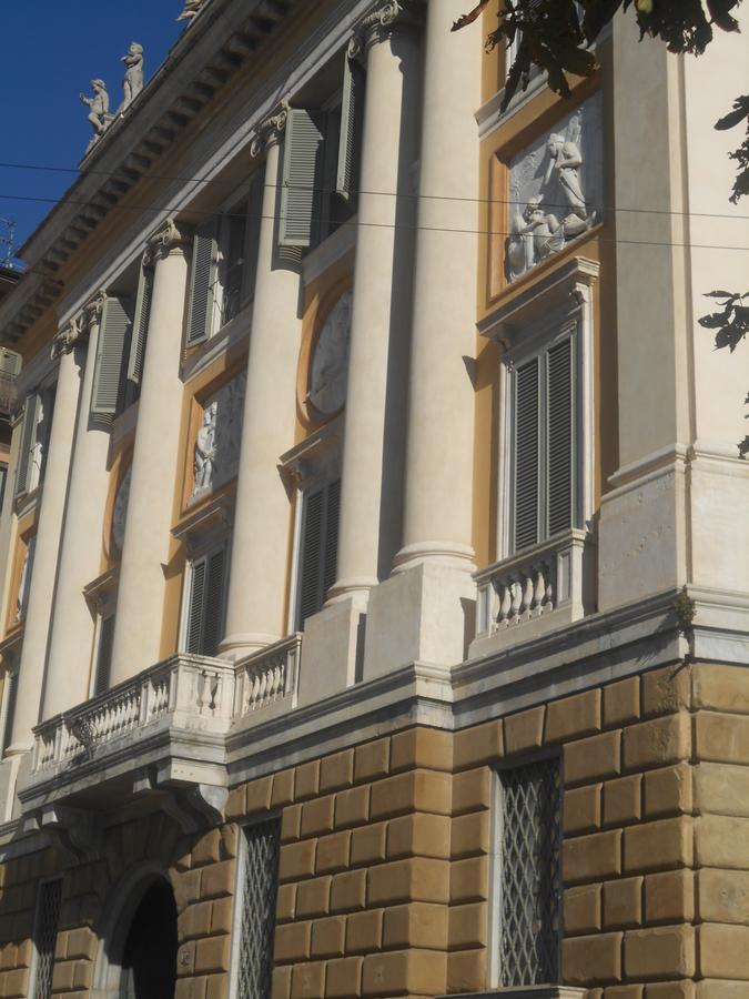 La Maison Des Artistes Bergamo Eksteriør billede
